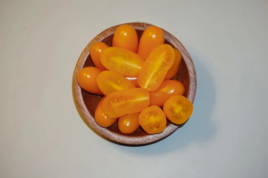 Octacosanol